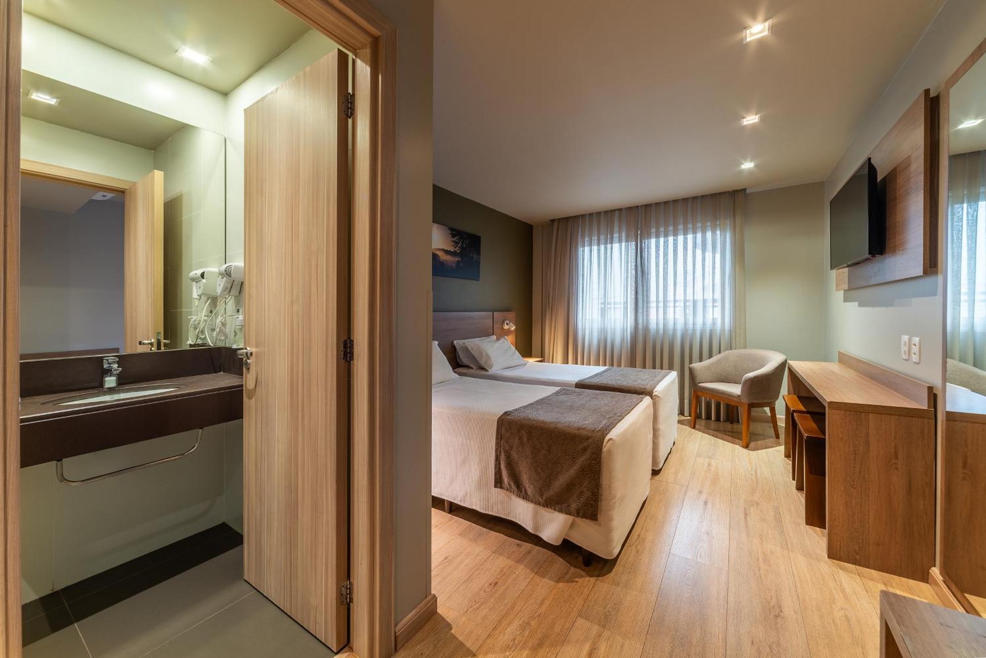 Hotel Laghetto Pedras Altas กรามาโด ภายนอก รูปภาพ